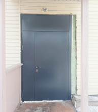 Дверь полуторная металлическая