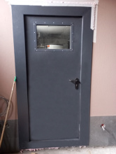 Дверь противопожарная остекленная EIS-60