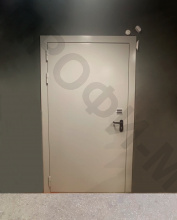 Дверь с кодовым замком