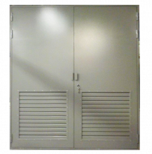 Дверь металлическая двухстворчатая с вентиляционной решеткой